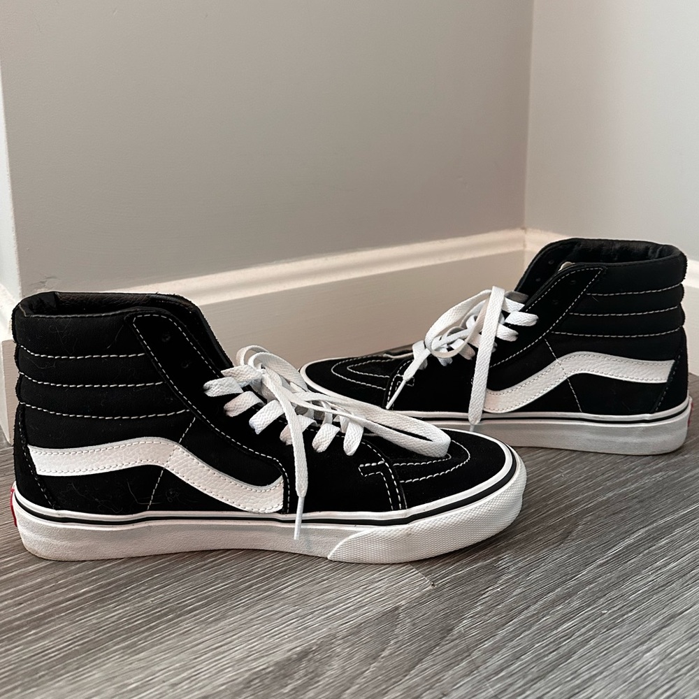 Sk8-Hi Vans